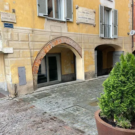 Palazzo 1472 * Mondovì